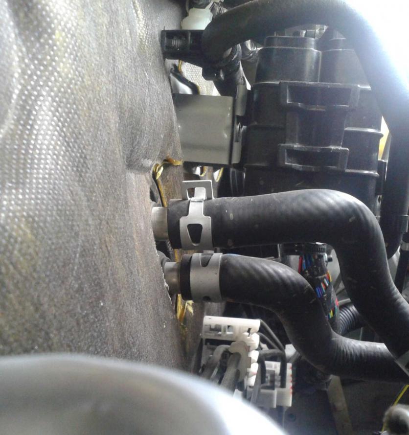 Name:  heater core connection.jpg
Views: 1450
Size:  87.3 KB