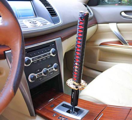 Name:  this-samurai-sword-gear-stick-shifter-is-the-only-proper-way-for-a-ninja-to-drive-thumb.jpg
Views: 1028
Size:  32.3 KB